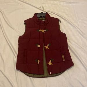 Legendary white tails women’s quilted vest